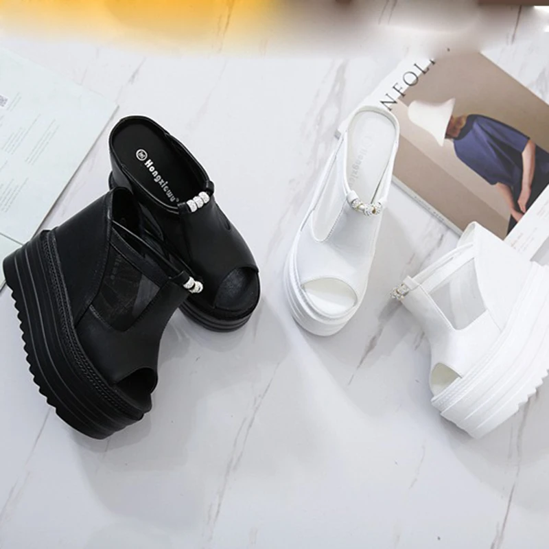 

Туфли-лодочки на платформе 14 см, с открытым носком, на экстремальном каблуке 6,5 см