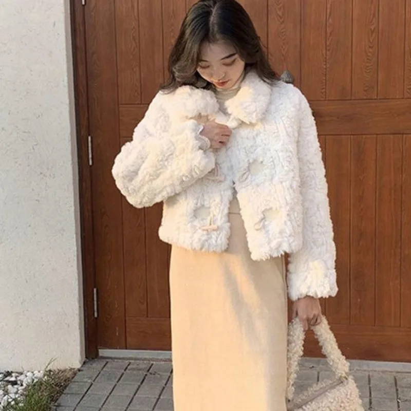 2023 Autumn and Winter New Women Imitation Fur coat Loose short Lamb Wool outcoat Thick Warm outwear Fashion Slimming Top
