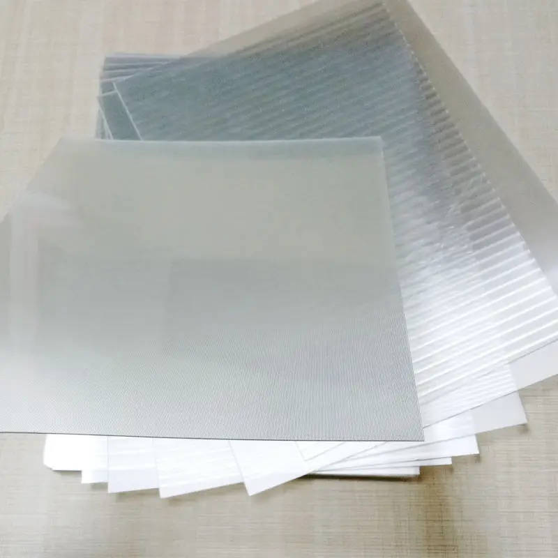 0.7mm Kalınlık 60LPI Lentiküler Film Sayfaları 10 Parça A4/A3 Boyutu Dikey 3D portre Fotoğrafları için