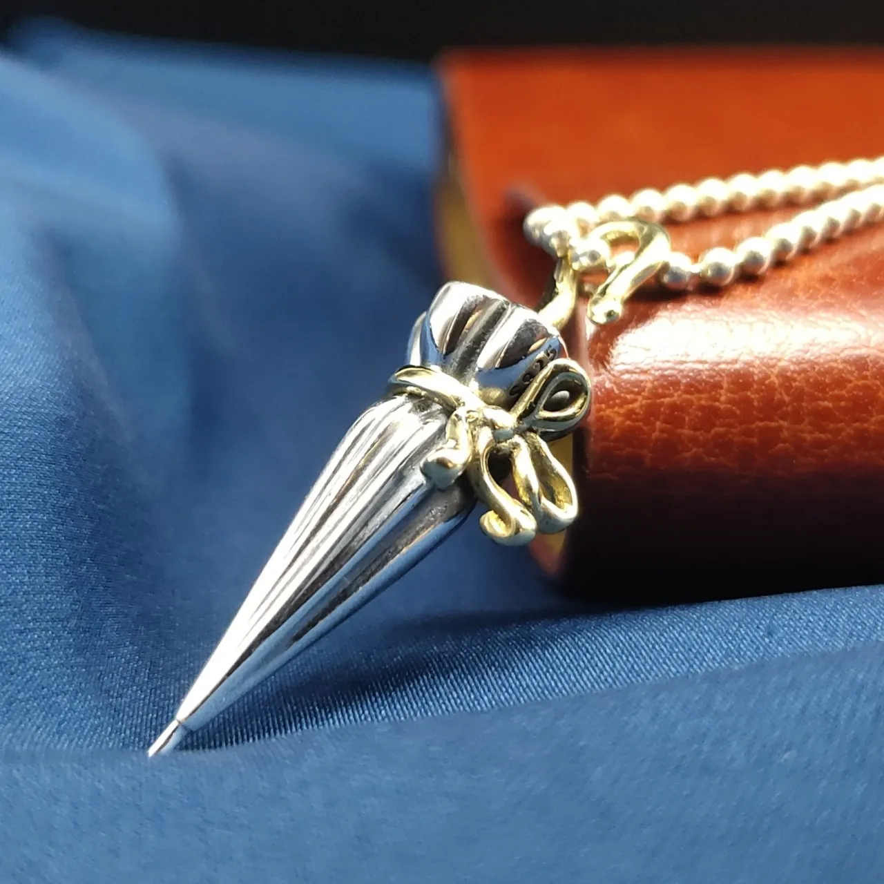 

New S925 Sterling Silver Umbrella Pendant Men's and Women's Trendy Niche Design Sense Cold Heavy Industry Solid