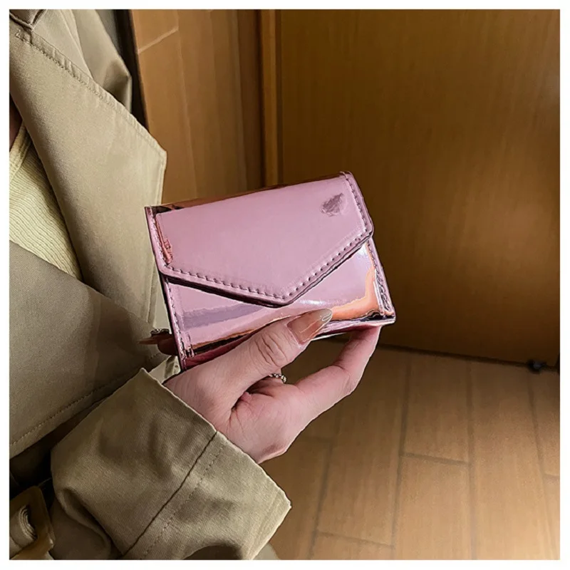 Mini Pink Metallic Glossy Pu Fashionable Heart Shaped Crossbody