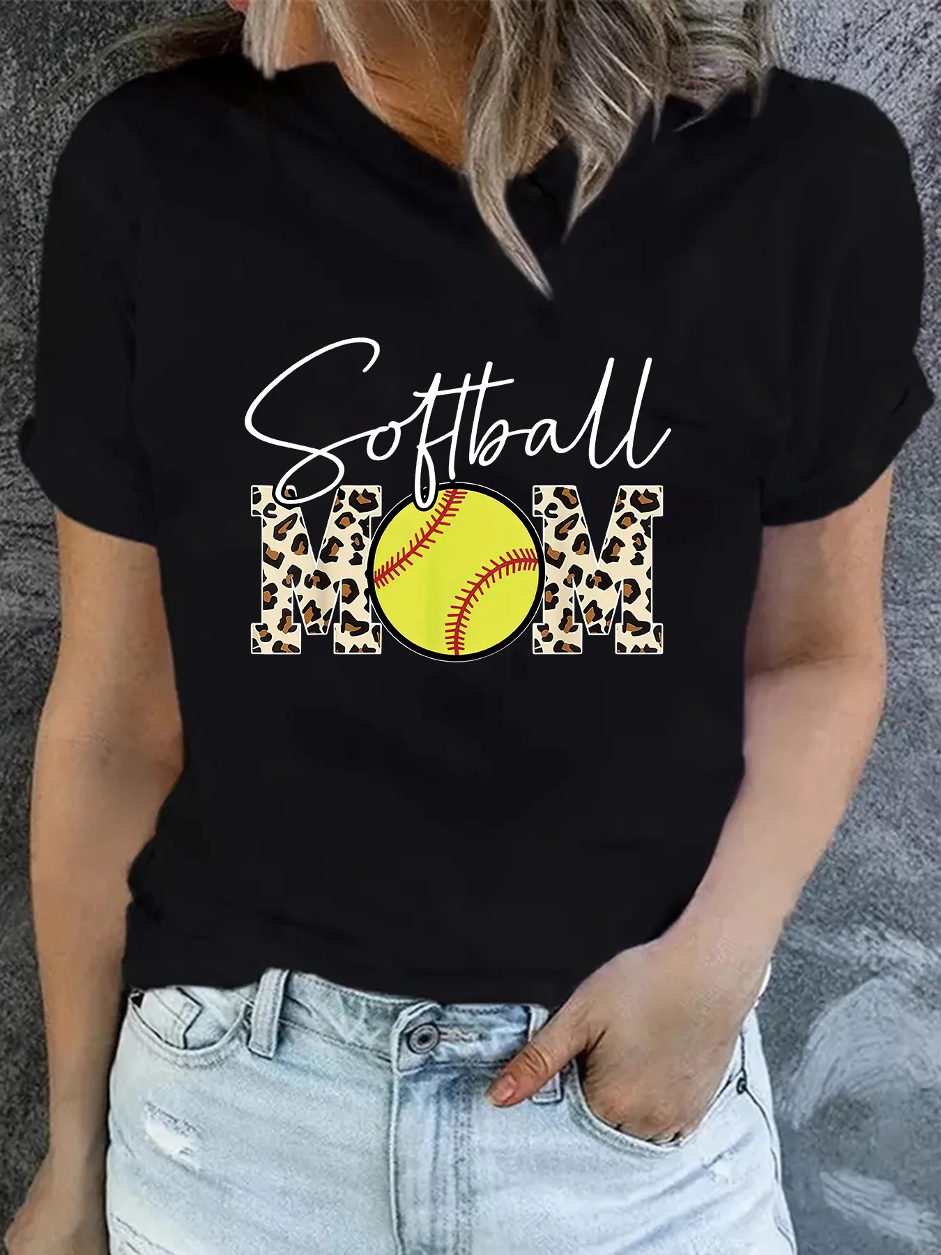 

Softball Mom's Mother's Day Leopard Print Letter Print T-Shirt Summer Fashion Round Neck Short Sleeve Top