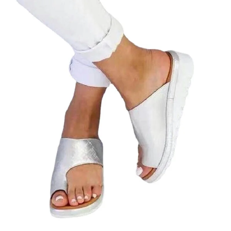 Sandalias de verano para mujer, zapatos planos con plataforma cómoda, suela suave e informal, Corrector ortopédico de juanete