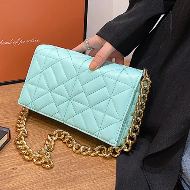 Stylish Womens Leather Crossbody Pearl Handbag With Pearl Chain Mini Coin  Wallet, Shoulder Tote, And Purse For Girls From Himalayasstore, $10.16 |  DHgate.Com