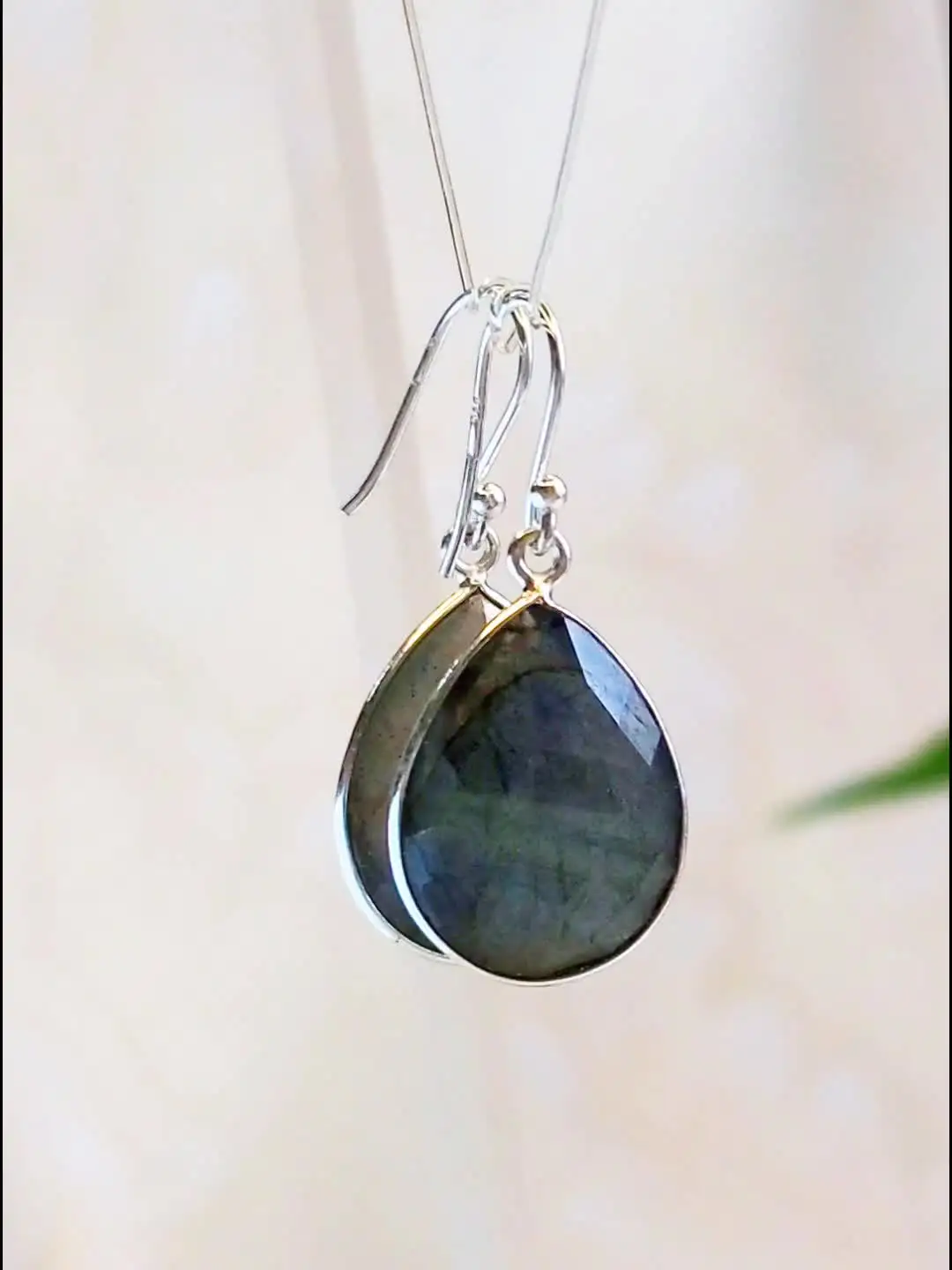 Серьги StarGems из серебра 925 с лабрадоритом