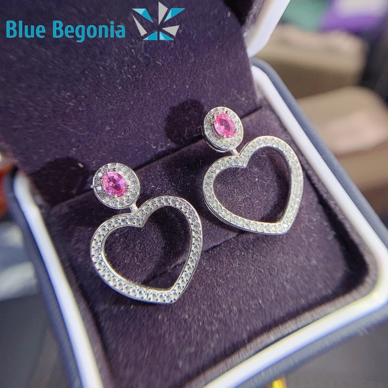 

Серьги женские серебряные с розовым сапфиром, 3 х4 мм