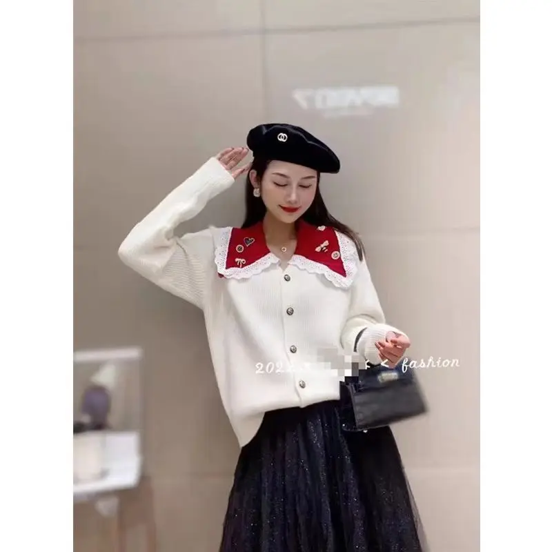 

European Sweater Cardigan Female Heavy Industry Nailed Bead Doll Neck Lace Splice Knitted Cardigan Women Loose Sweater Coat