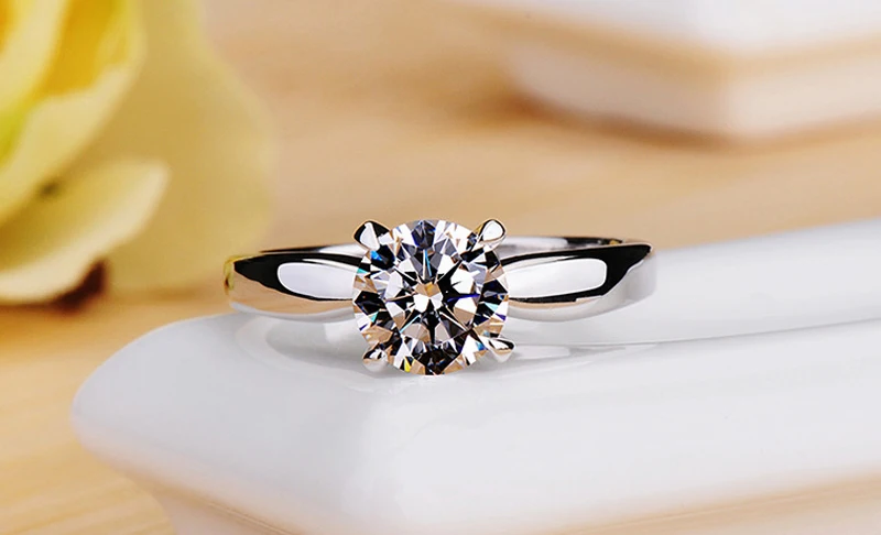 Z danymi uwierzytelniającymi nigdy nie znikną 18-karatowe białe złoto kolorowe pierścienie okrągłe 2,0ct cyrkonowe Diamant ślubne opaski akcesoria kobiet modna biżuteria