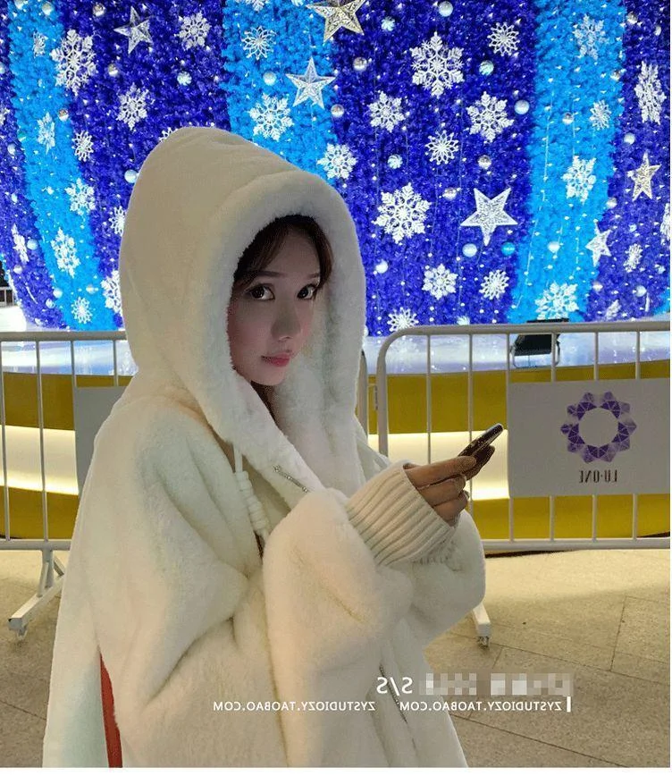 Autumn Winter Imitation Rex Rabbit Fur Eco-friendly Fur Jacket Women Outwear Warm Parka Coat Loose Thick Cold-Proof Plush Coats