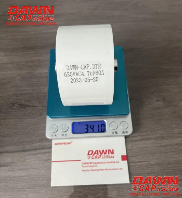 

DAWNCAP DTR 4.7UF 630VAC 60A Resonant Capacitor 85MM*50MM M6