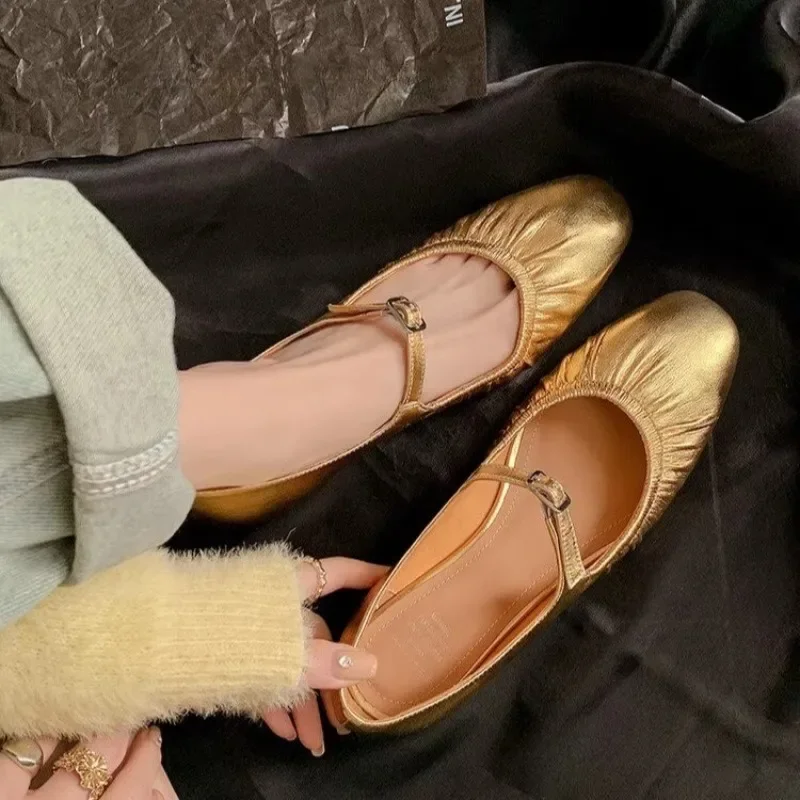 Soft Leather French Retro and Stunning Flat Shoes, Soft Sole,Niche Lace Up Loafers, Gold Silver Mary Jane Single Shoes for Women 2