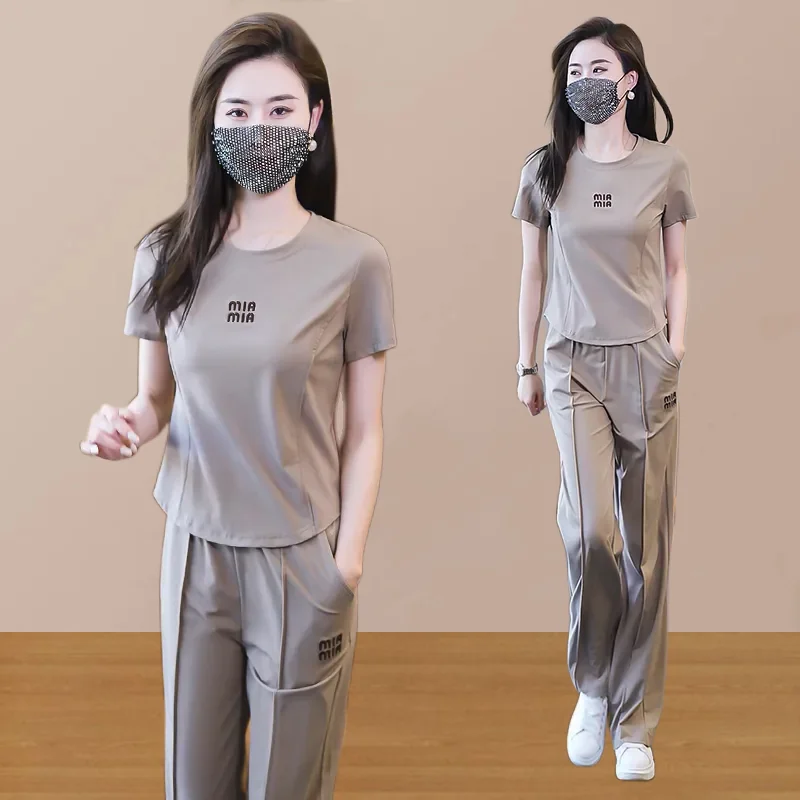 Sports Clothing Set for Women's Summer 2024 New Loose and Fashionable Age Reducing Round Neck Pants Casual Two-piece Set Trend