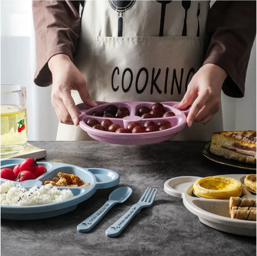 Cartoon Bear Baby Plate Set Bowl Spoon Fork Feeding Food Tableware Set for Children Kid Dishes Anti-hot Wheat Straw Eating Plate 6 Cartoon Bear Baby Plate Set Bowl Spoon Fork Feeding Food Tableware Set for Children Kid Dishes Anti-hot Wheat Straw Eating Plate