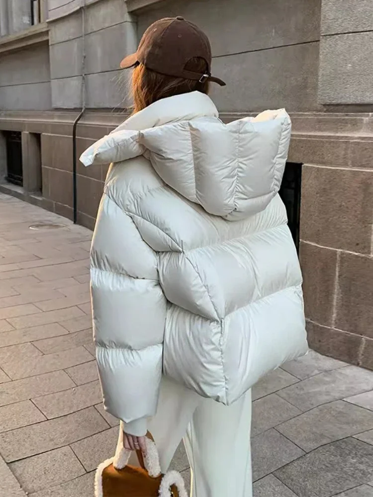 Thickened Down Jacket 2024 Winter New High-End Fashion Ins Hooded Puff Bread Suit Loose Oversize White Duck Puffer Coat Women