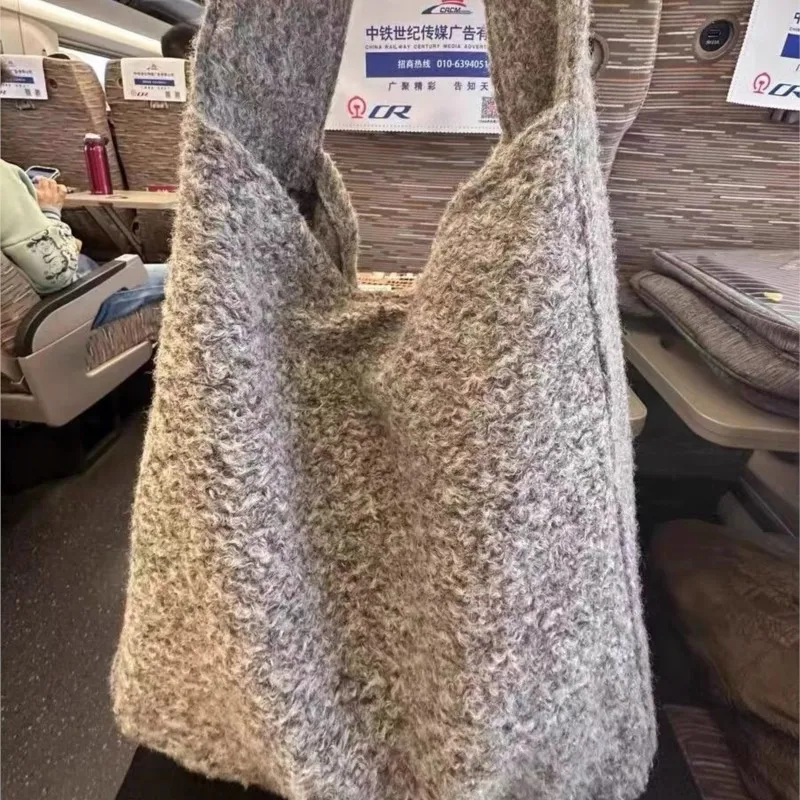 Korean Gray Wool Tote Bag Women Minimalist Design Large Capacity Shoulder Bags Ladies 2025 New Autumn Winter Casual Underarm Bag