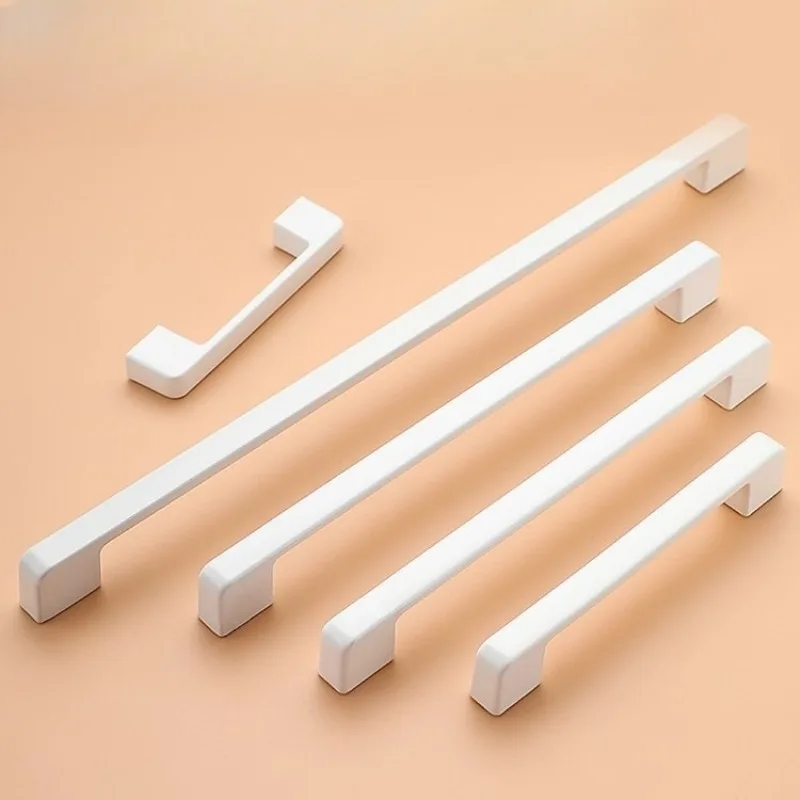 มือจับตู้ครัวสีขาวแบบยาว มือจับตู้เสื้อผ้า มือจับประตูตู้  แบบโมเดิร์นเรียบง่าย อุปกรณ์ตกแต่งเฟอร์นิเจอร์ 320 มม. 1