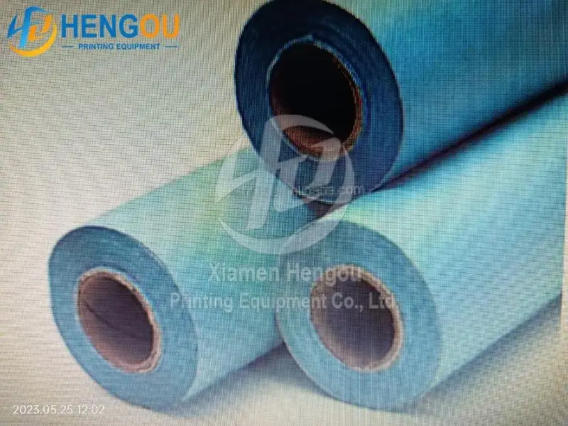 

765x13,5x19,5 CD74 сухая труба внутри без накладки Размер 13,5 М x 765 мм x 19,5 мм ткань