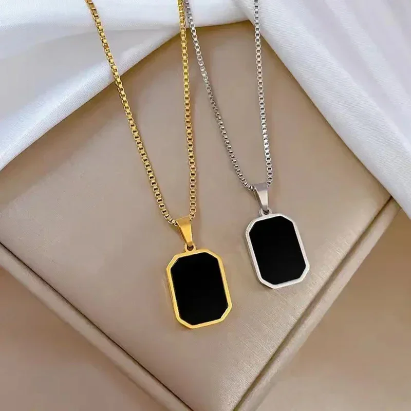 New Stylish Gold Color Geometric Square Necklaces for Women Men Black Enamel Rectangle Pendant Necklace Punk Party Jewelry Gift