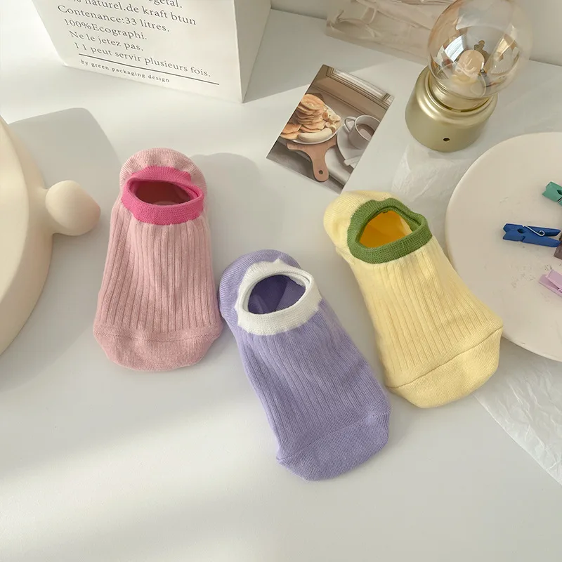 Рисунок 3 - Цветные носки-лодочки ins дыхательные