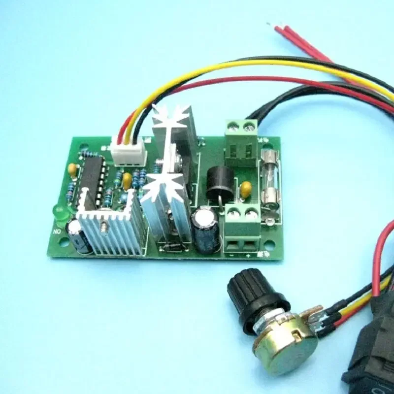 DC 12V~36V 18V 24V 10A PWM DC Motor Speed Controller CW CCW Reversible Switch 0%- Stepless Speed Regulator Adjustable