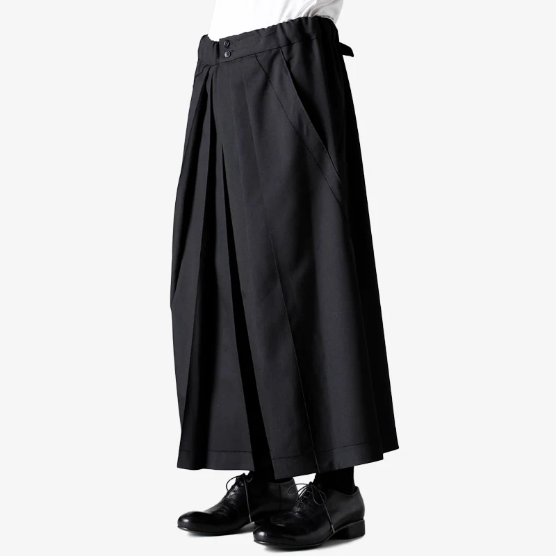 Spring black pleated skirt pants, men's fashion personality wide leg pants Japanese loose flared cropped pants stage pants