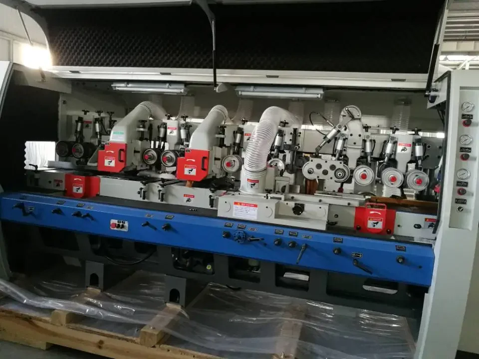 HC523 2 5 Spbamboo4 Side Planer Moulder Machine 6-36m/min 6800r/min 20-230mm 38.25kw 8-160mm 4600KG 40mm Stank / 2