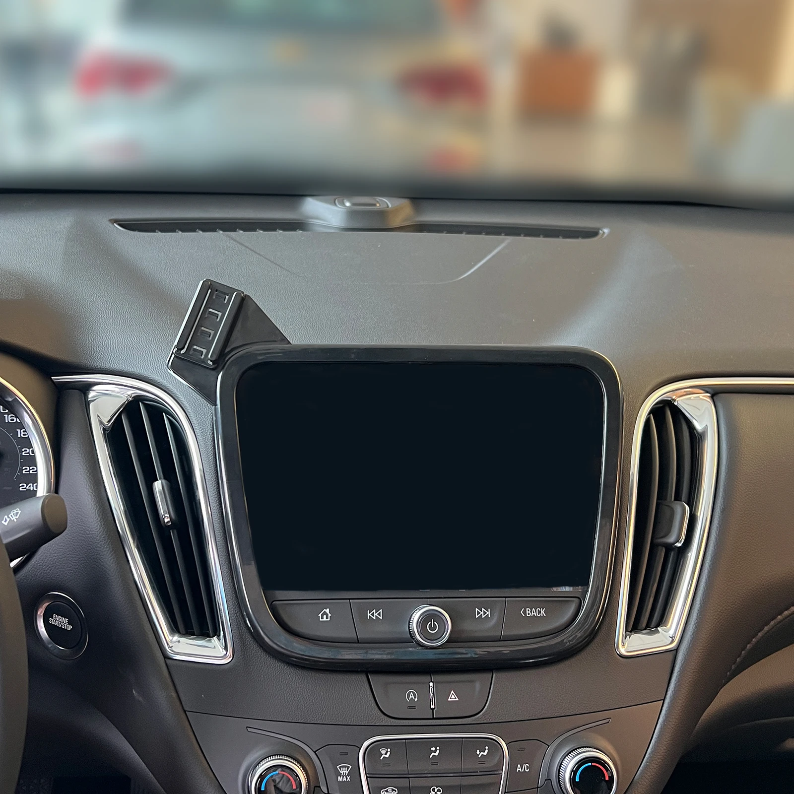 Car Mobile Phone Holder for Chevrolet Malibu ~ GPS Bracket Navigation Stand Auto Accessories