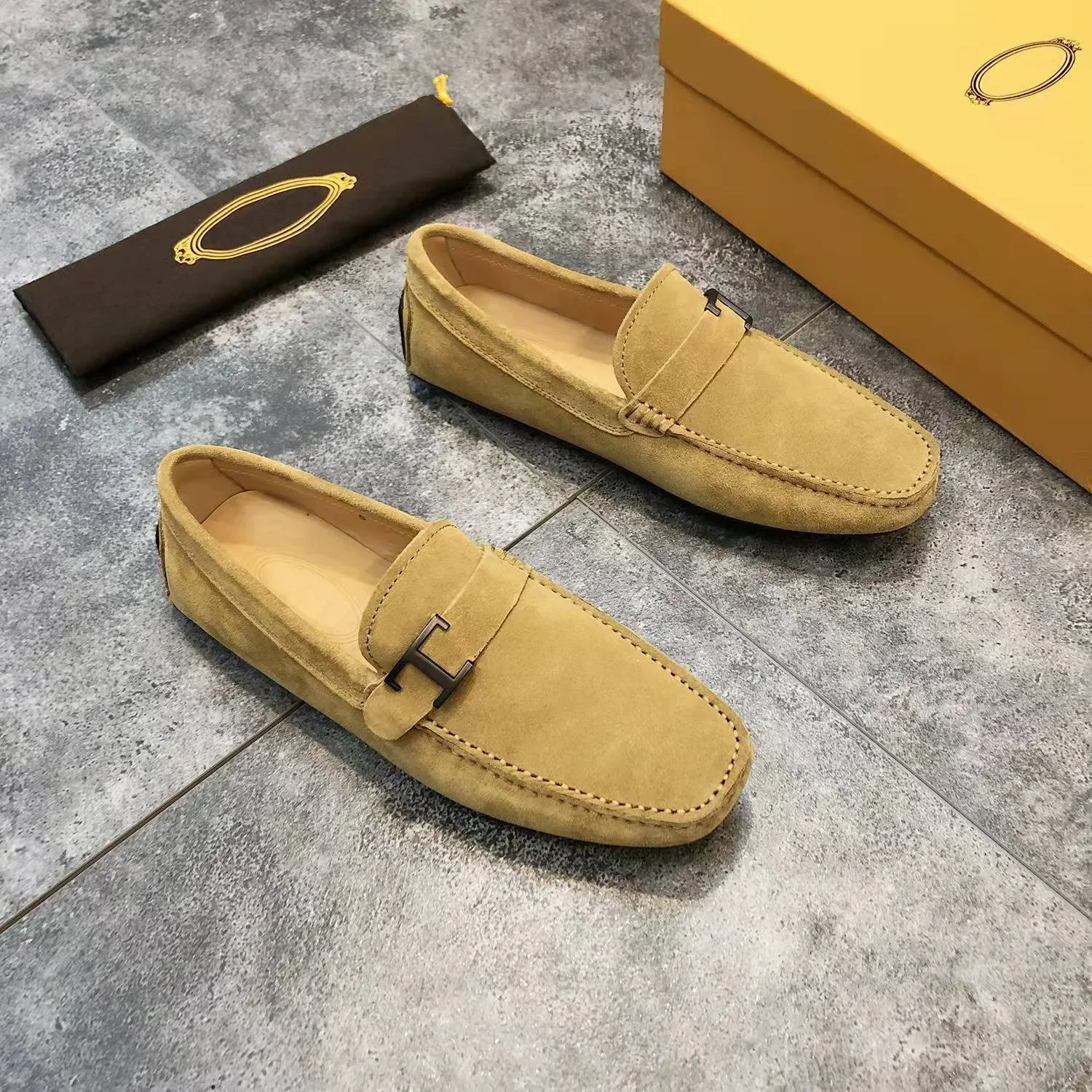 Spring and Autumn Summer New Luxury Men's Genuine Leather Single Shoes Flat Bottom Casual Lefu Shoes Bean Shoes for men loafers