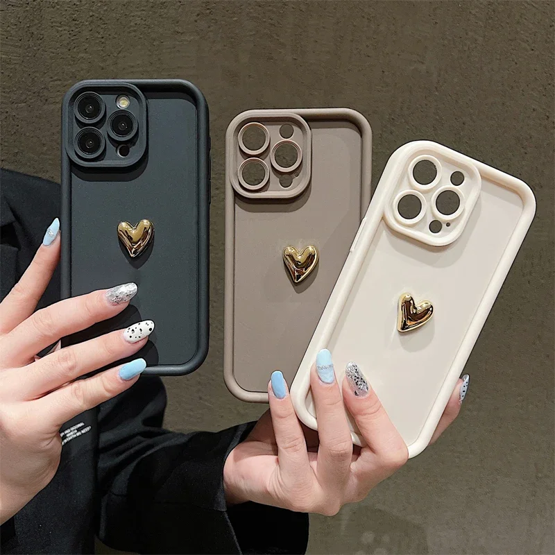 

3D Силиконовый мягкий чехол с золотым сердцем для iPhone 15 14 13 12 11 Pro Max XS XR 7 8 Plus SE 2020 противоударный матовый чехол конфетного цвета