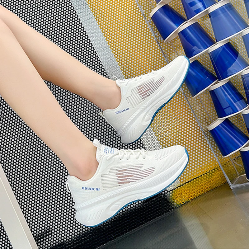 New Women Sneakers Breathable Casual Shoes Woman Flats Platform Shoes Lightweight Sport Shoes Ladies Sneakers Running Shoes