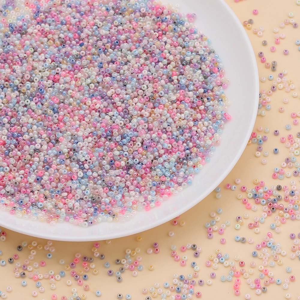 Vibrant 2mm Glass Seed Beads for DIY Jewelry and Crafting - 1000pcs Collection