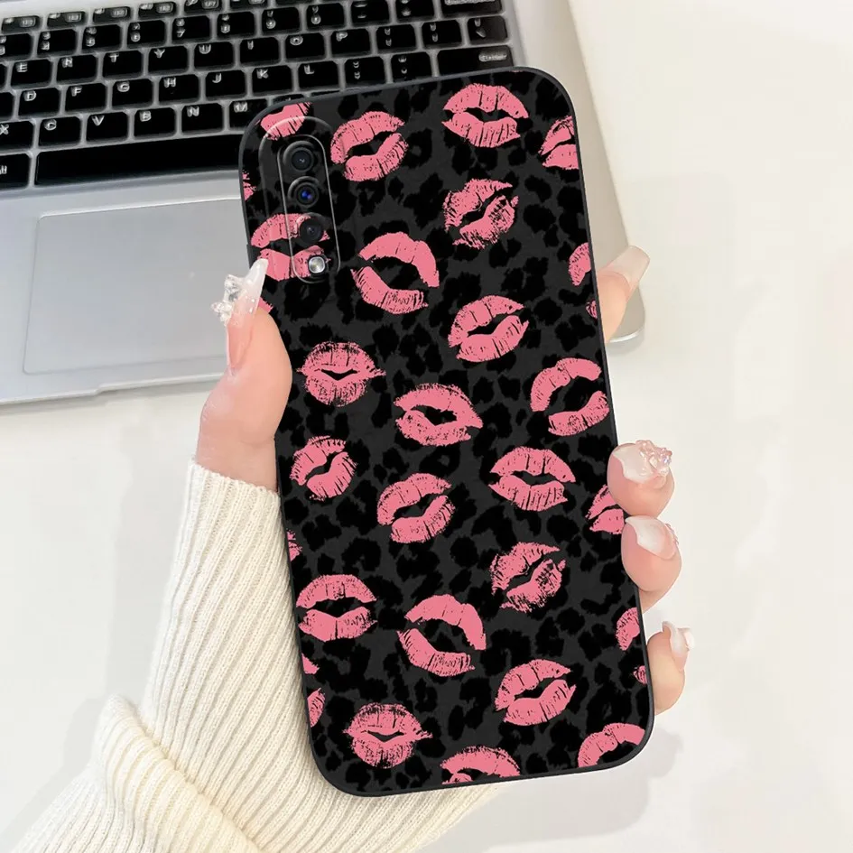 Stylish Shockproof Soft Silicone Phone Case with Fashionable Design