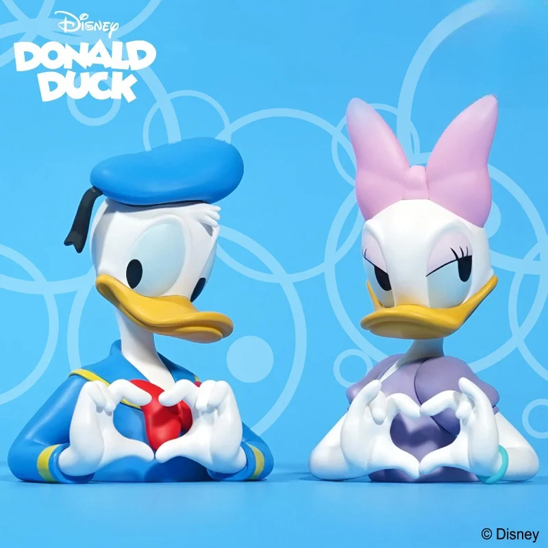 

Disney Loves Donald Duck Daisy Mini Heart Half Bust Stylish Handwork Cartoon Models Table Decoration Toys For Women And Men Toys