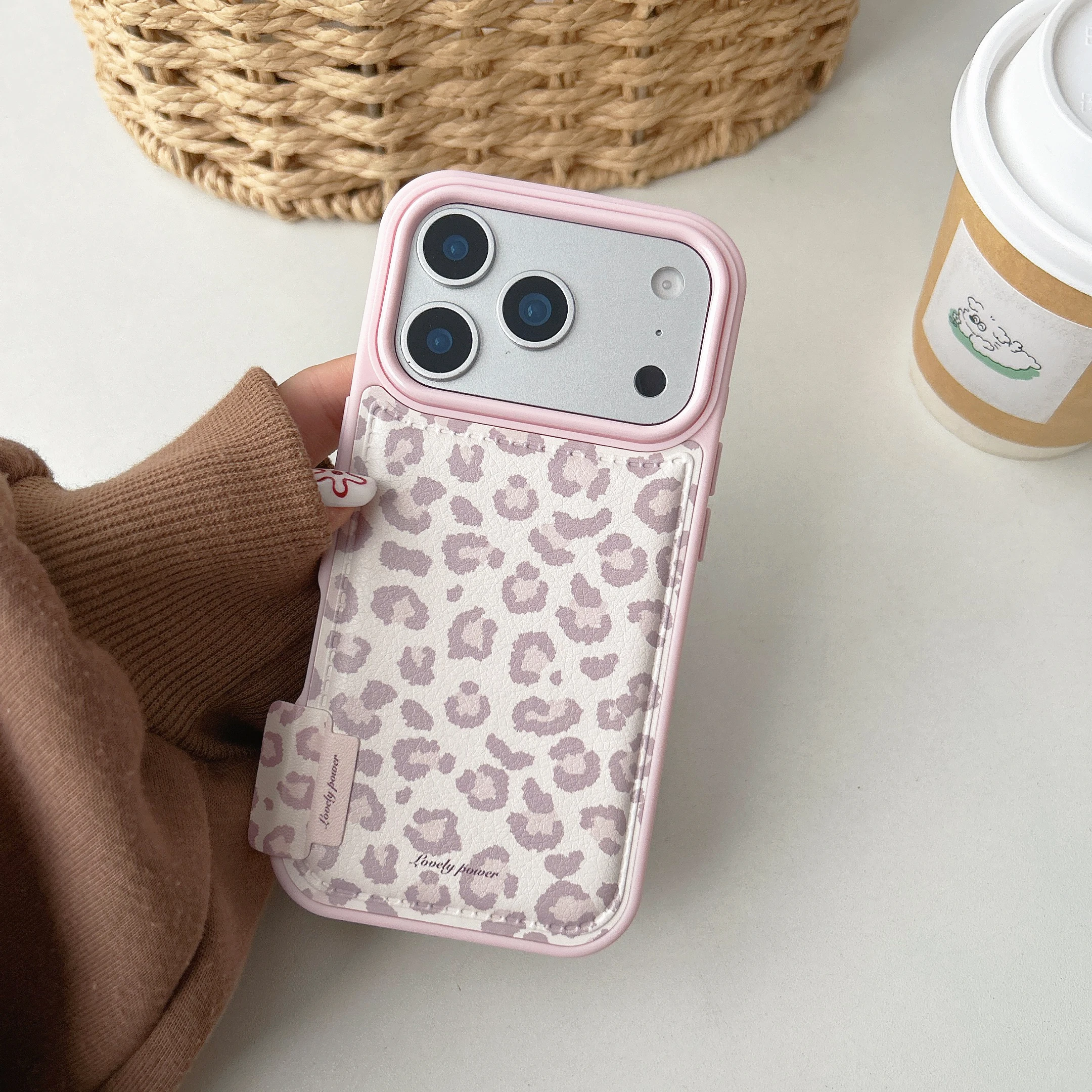 Glamorous Pink Leopard Print Shockproof Phone Case