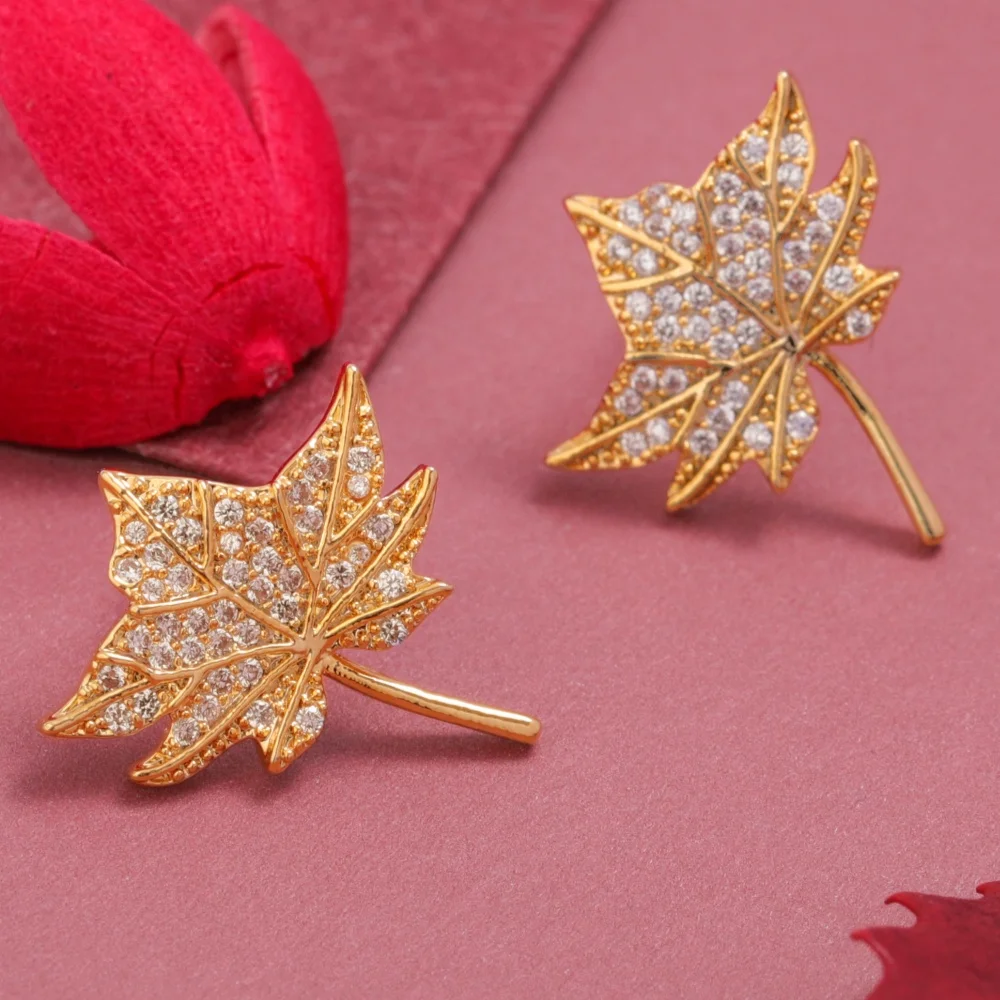 

LEWIS SEGAL Cute Maple Leaf Stud Earrings 925 Sterling Silver Rhinestone Trending Fashion Jewelry for Women Girls Gift