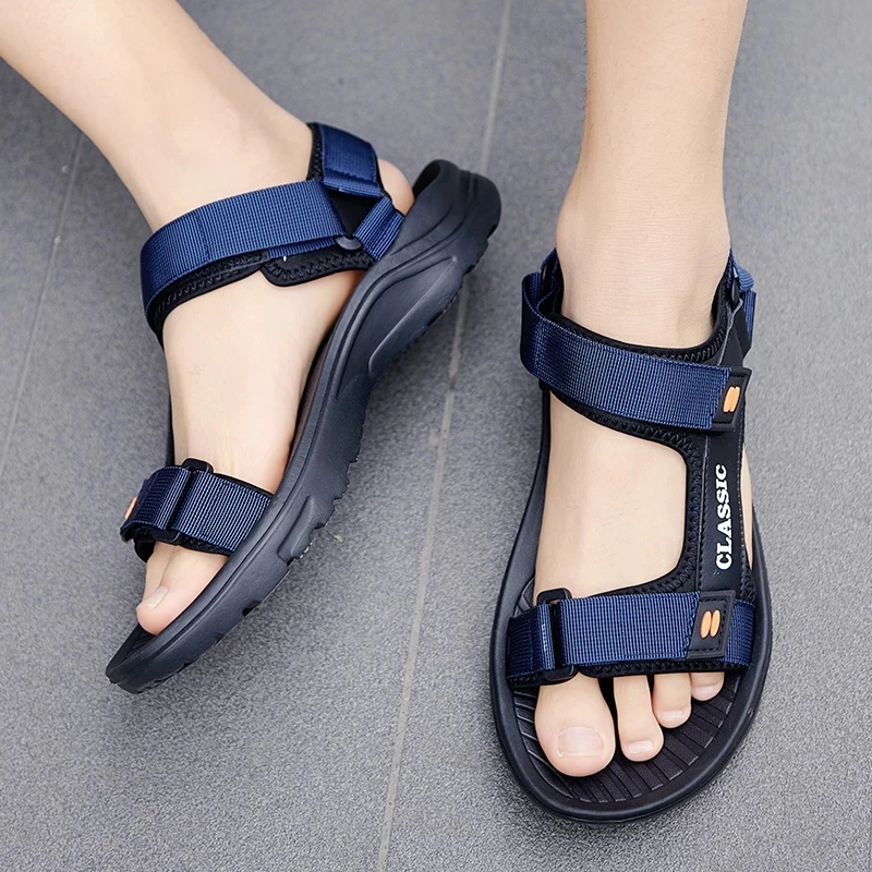 

Men Sandals Summer Leisure Beach Holiday Sandals Men Shoes 2021 New Outdoor Male Retro Comfortable Casual Sandals Men Sneakers