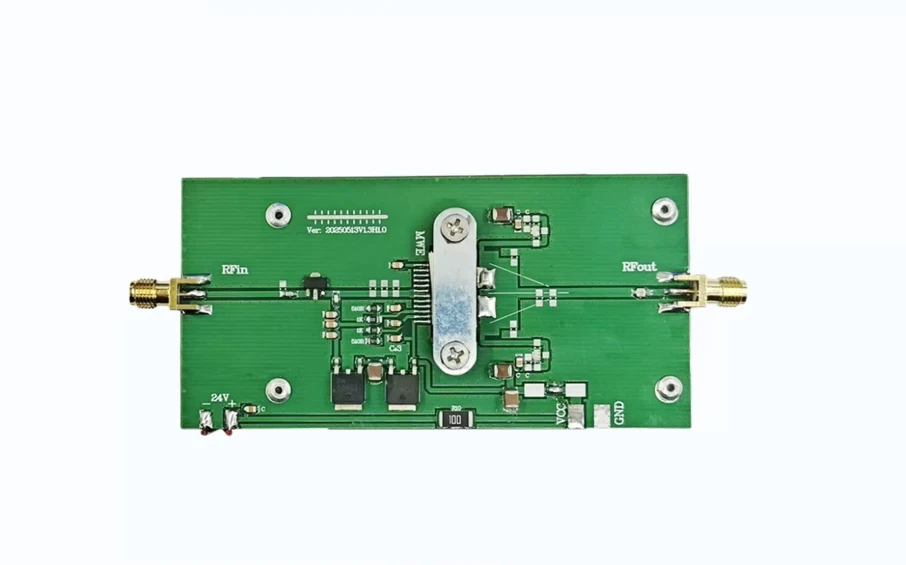 2.4GHz 2.4-2.5GHz 40W PA RF 전력 증폭기 AMP DMR 전력 모듈(방열판 포함)