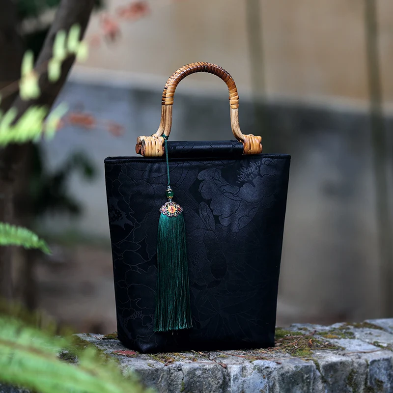 Large Capacity Bamboo Handle Xiangyun Yarn Retro Style Han Chinese Clothing Cheongsam Hand Holding Tote