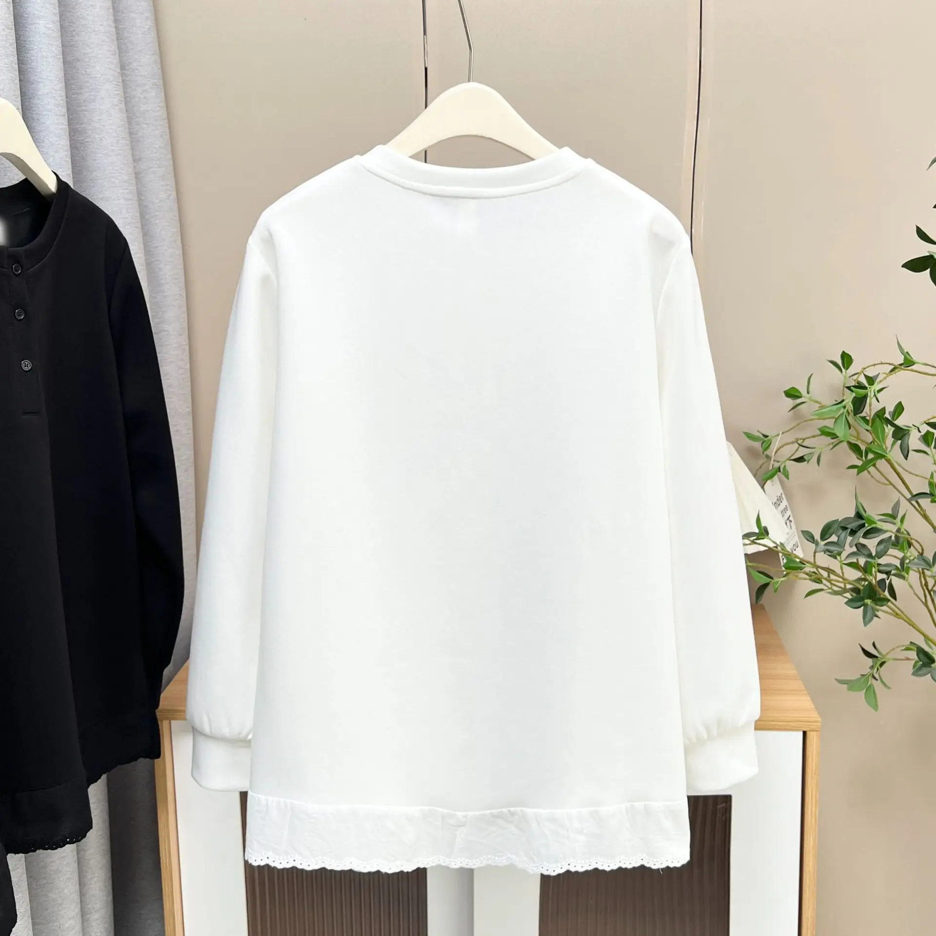 XXXXL Fashion Plus Size Women's T-Shirt 2025 Autumn New Style Casual Hem Slit Long Sleeved Base Top 822