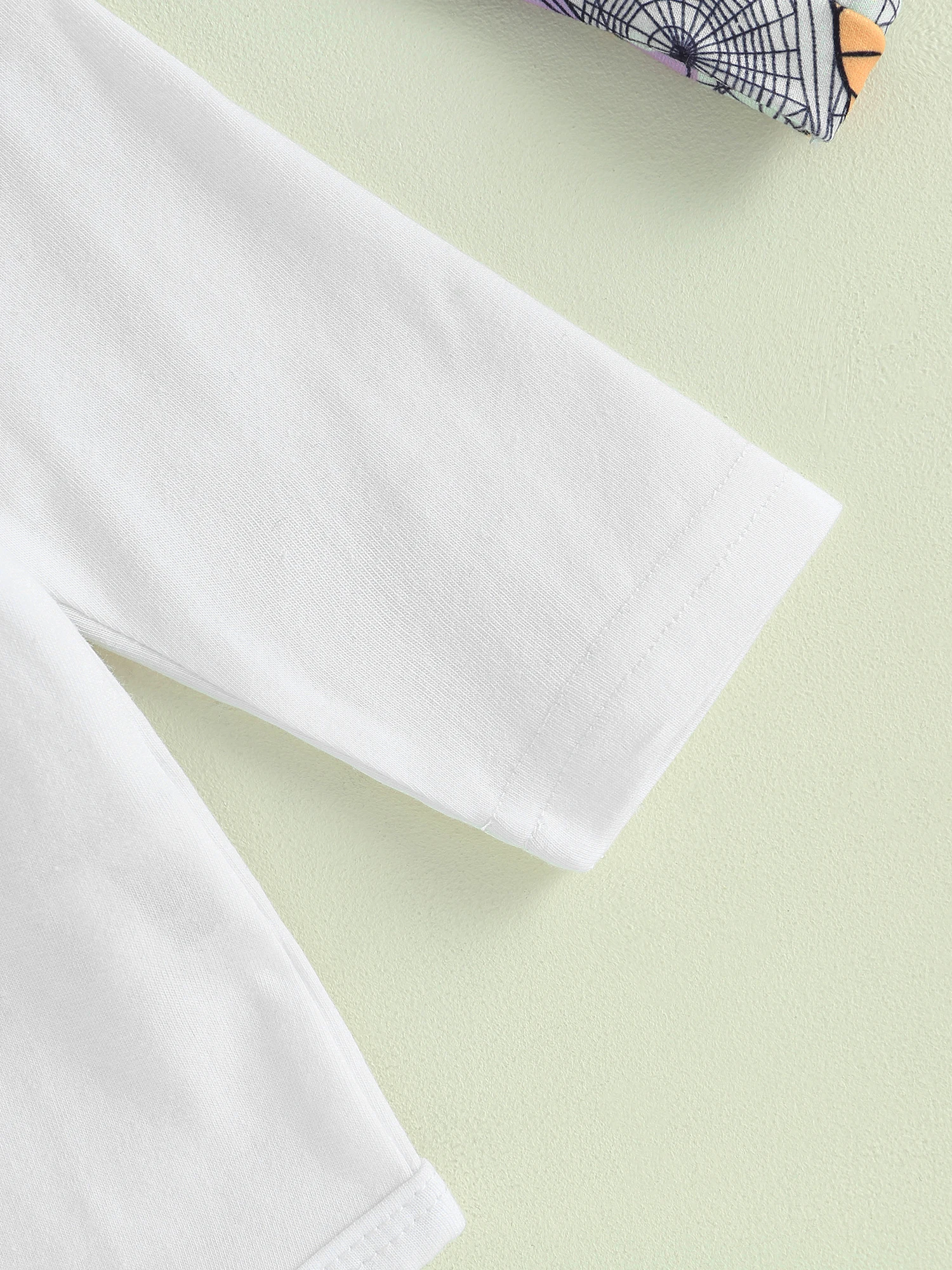 

Newborn Baby Boy Halloween Costume Pumpkin Bodysuit Pants Hat Socks 4Pcs Halloween Outfit Set