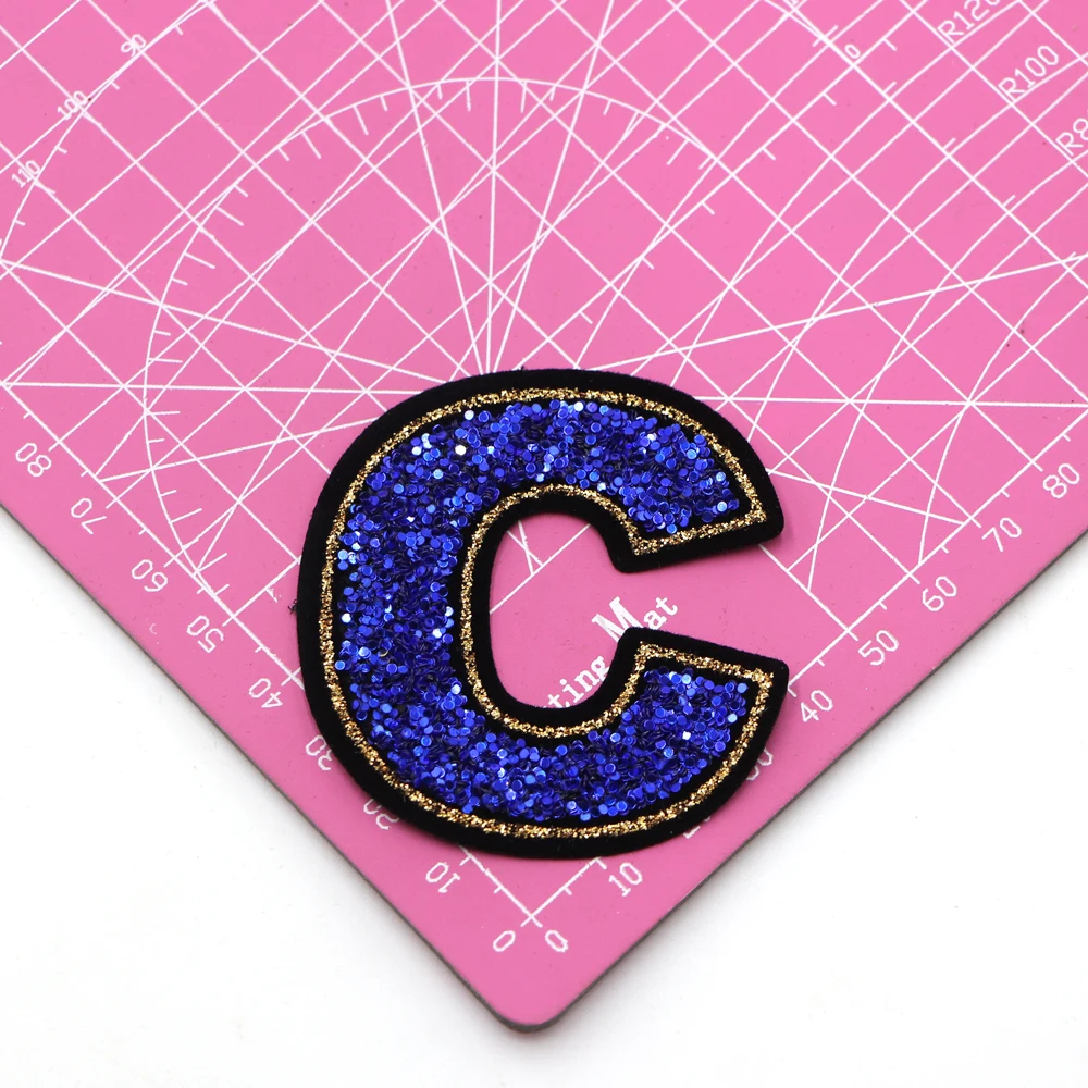 Neuer 6 cm großer blauer Pailletten-Aufnäher mit englischen Buchstaben A-Z für Kleidung, zum Aufbügeln, 3D-handgefertigter Streifen-Namenslogo-Aufnäher – Detail 5