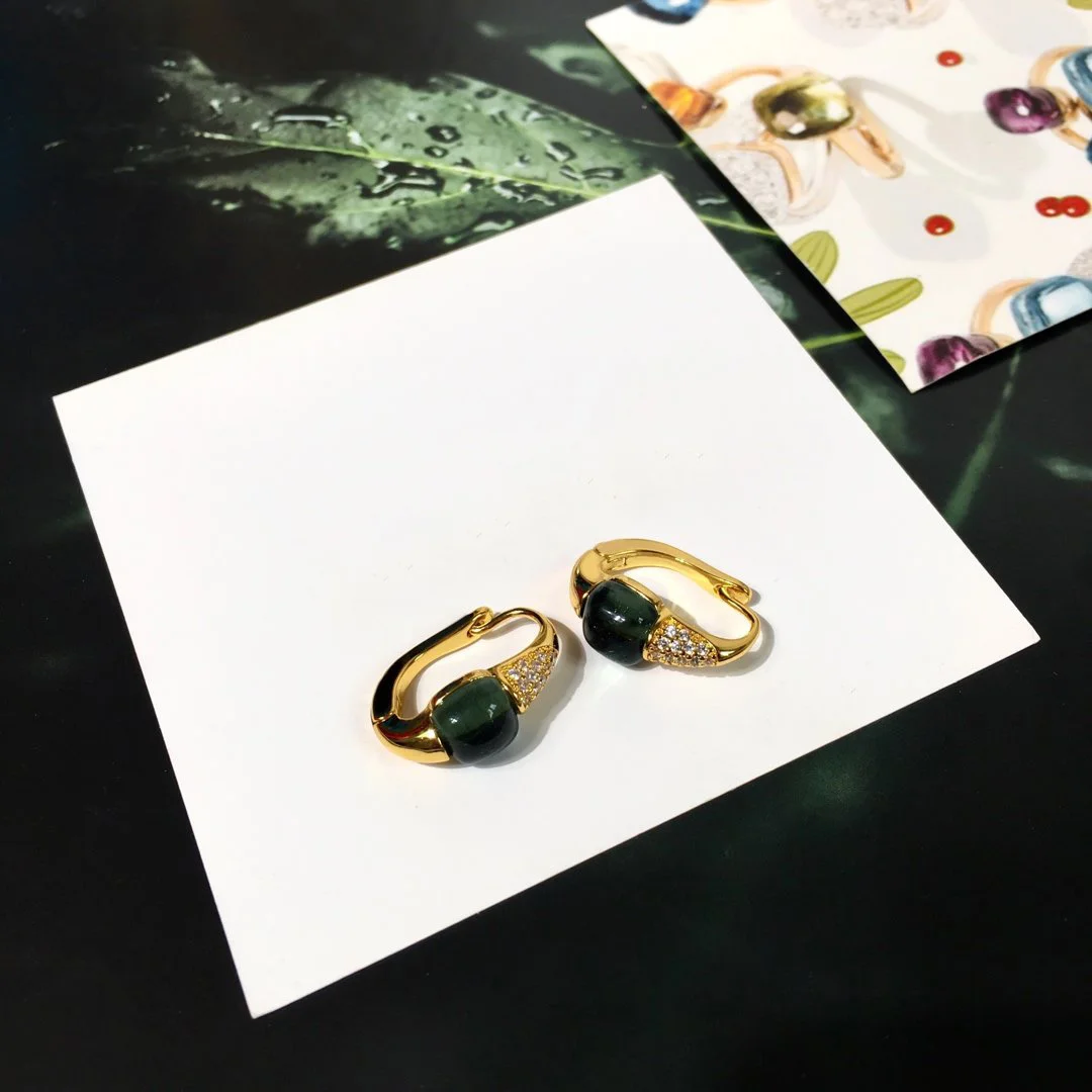 2022 Hot Trend Brand Small square sugar diamond colored stone earrings Ear Studs Everyday Wear Versatile Jewelry Atmosphere