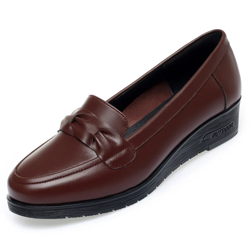 Spring Autumn British Style Retro Platform Black Mother Leather Shoes Women Soft Sole Classic Non-slip Flats Loafers 6