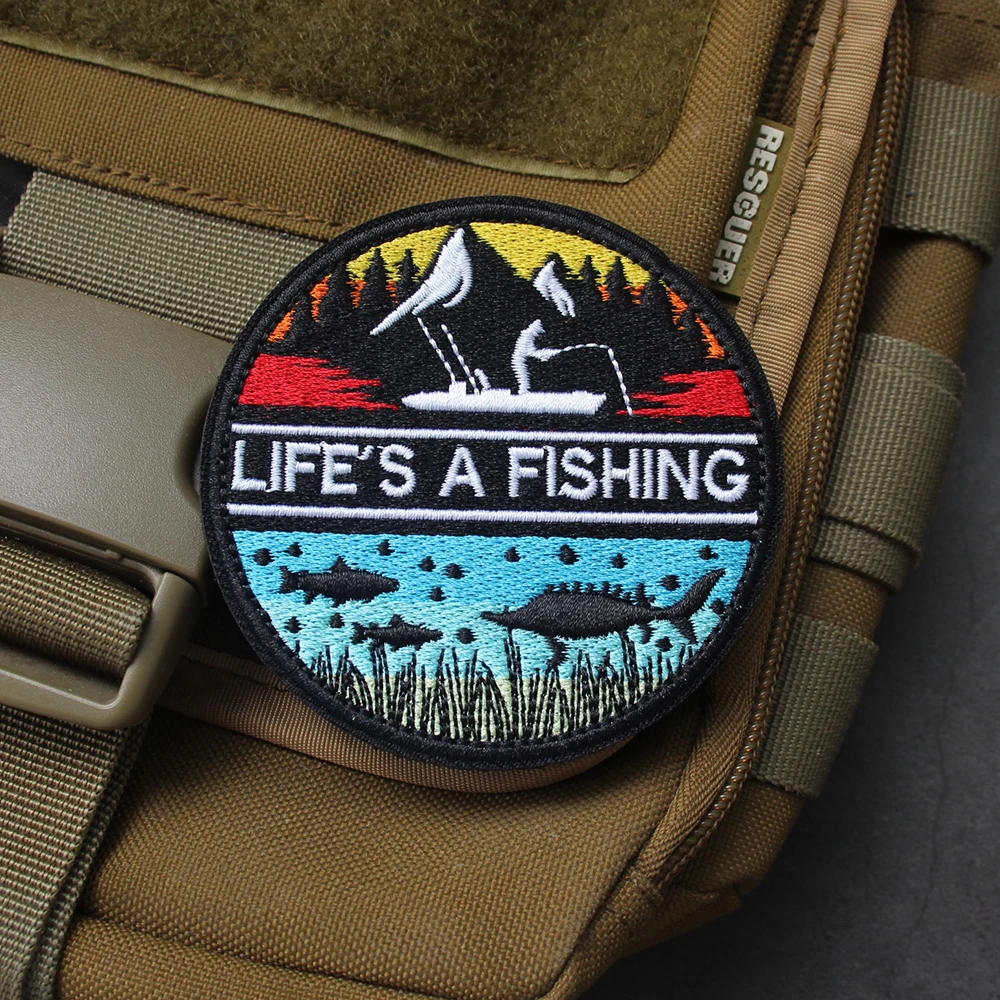 Outdoor-Taschenzubehör, Stickerei, Angeln, Leben, Moralabzeichen, englische Buchstaben, Life'S A FISHING Buddy, Armband mit Rucksack-Patch – Detail 3