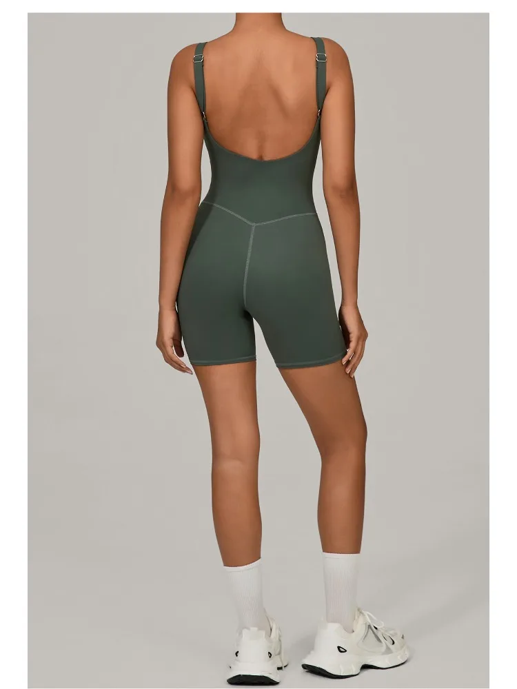 Size chart and fit details