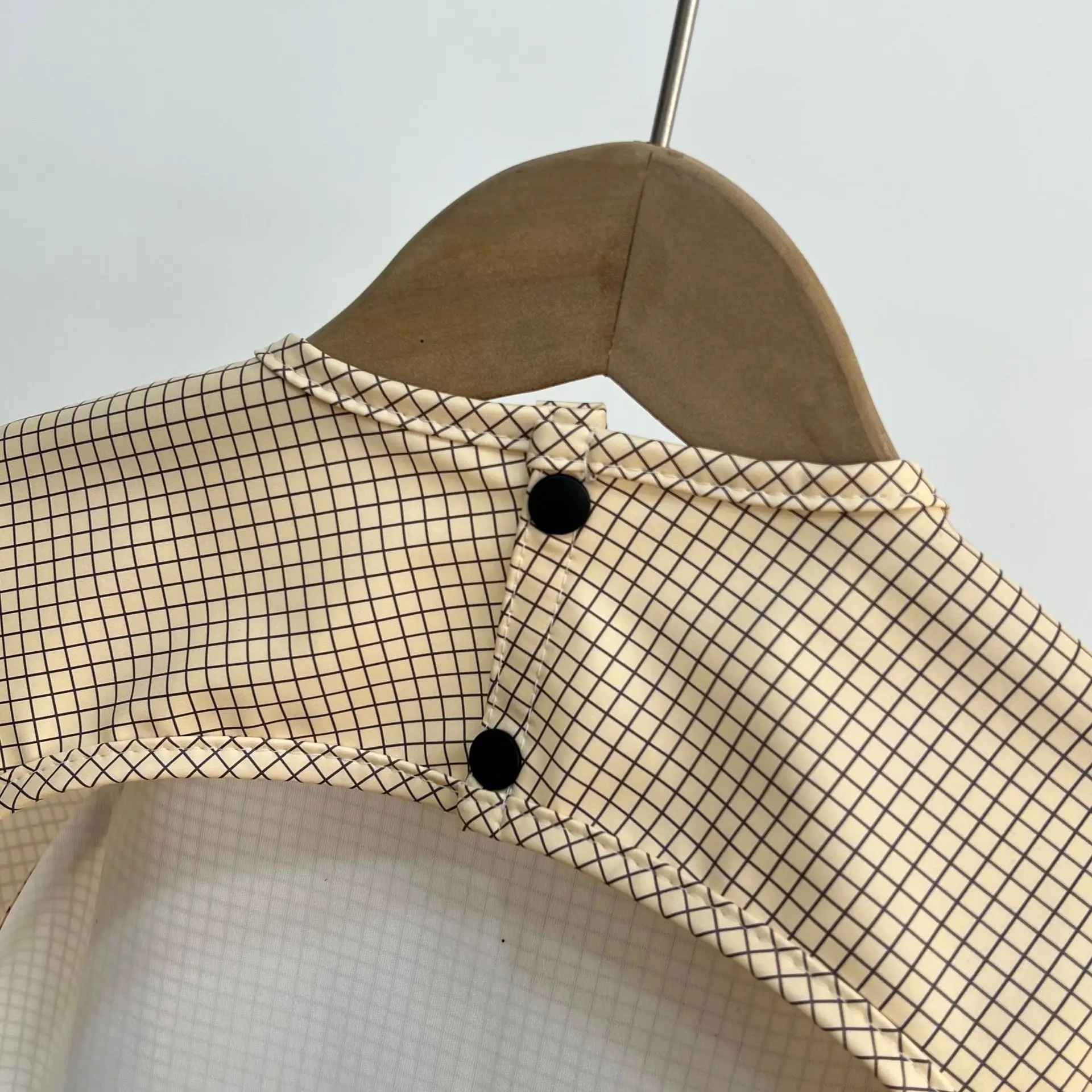Personalisierte Baby-Lätzchen mit Eigenem Logo, Wasserdichte PU-Fütterungsschürze für Säuglinge, Ärmellose Kinderschürze zum Schutz vor Sabbern und Essensverschüttungen – Detail 13
