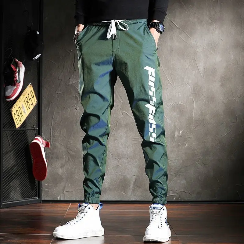 thumbnail image 1 of Pantalones cargo Harem para hombre, pantalones de moda Y2k Hip Hop, senderismo, calle, verano, exterior, los más baratos, pantalones de chándal apilados de algodón, pantalones emo para hombre, 1 of 5