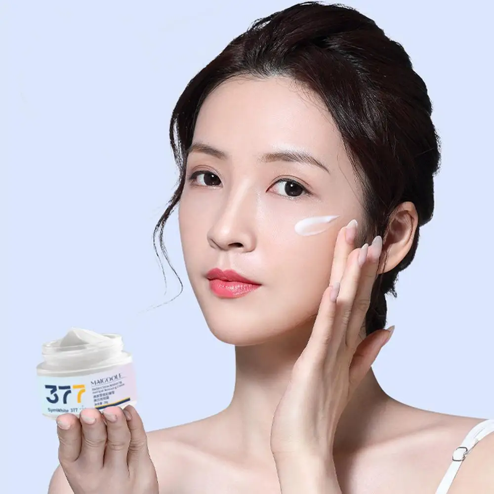 

377 Effective Whitening and Freckle Removing Cream Brightens Fades Spots Skin Facial Skin Care Whitening 30g Moisturizing C G6U9