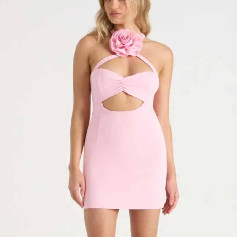 

Женское мини-платье с открытыми плечами, открытой спиной и цветочным принтом