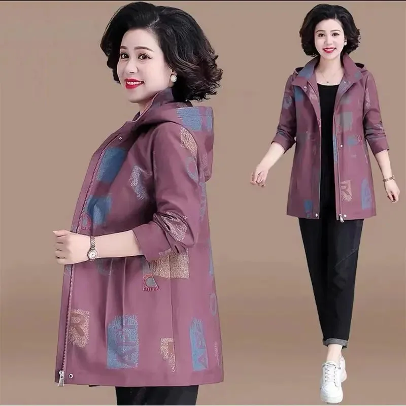 Fashion Autumn Coat Long Western Style Middleaged And Elderly Women Spring And Autumn Casual Windbreaker Thin Jacket Top Female